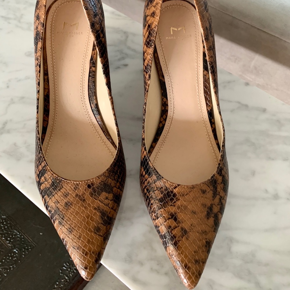 Marc Fisher snakeskin pumps